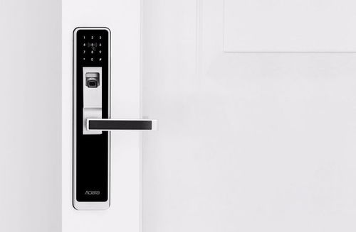 这把智能门锁让你以后出门只用带手机