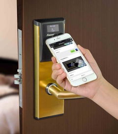 指纹锁和钥匙锁 哪个更安全？听开锁师傅一分析